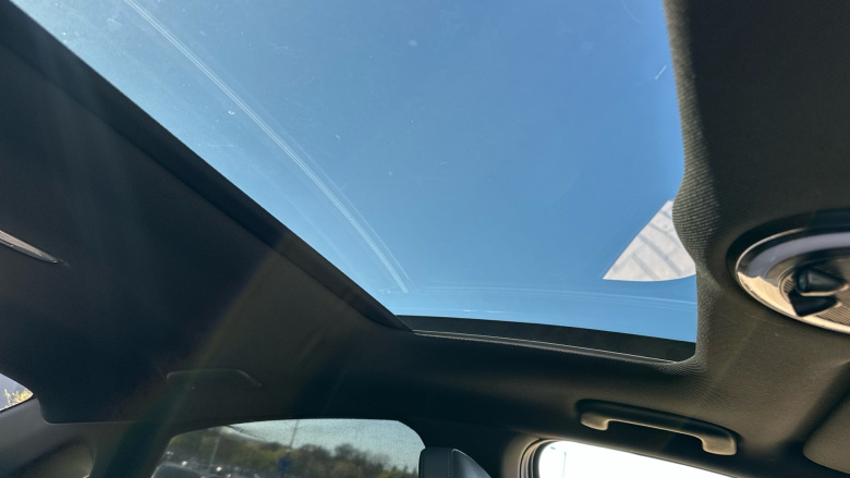 Hyundai IONIQ 6 239kW Ultimate 77kWh 4dr AWD Auto Electric Saloon